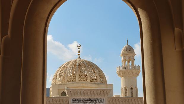 گلبرگ تور مسقط عمان