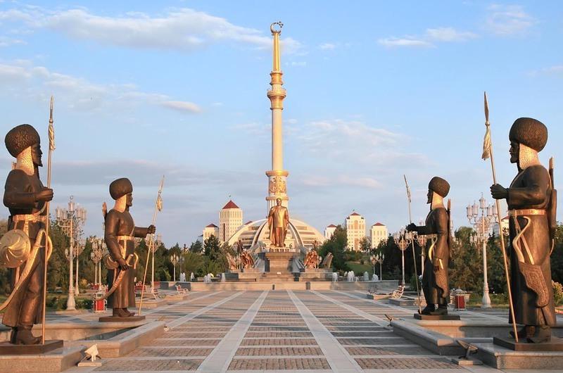 گلبرگ تور 6 روزه ترکمنستان